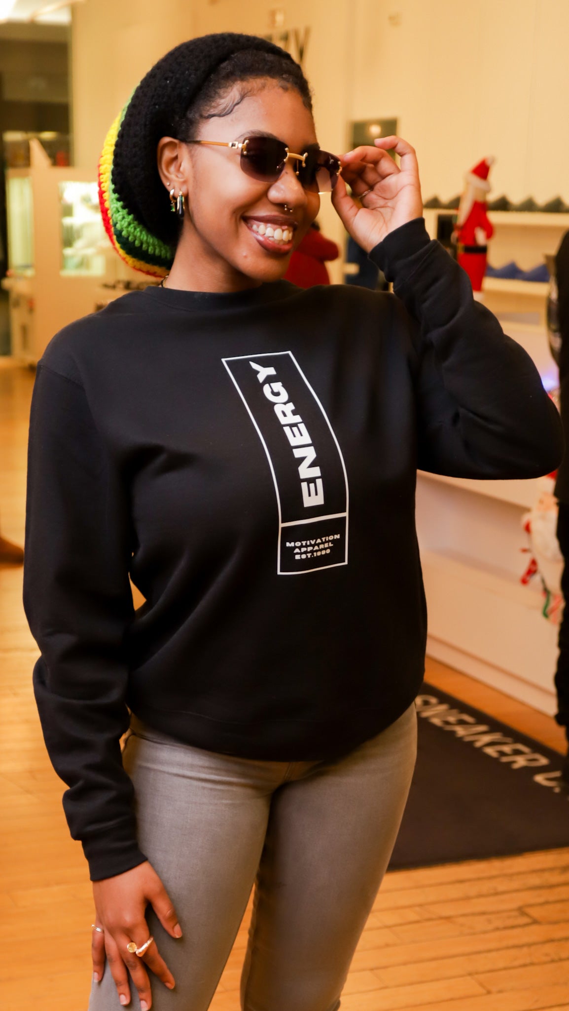 BLACK CREWNECK: ENERGY